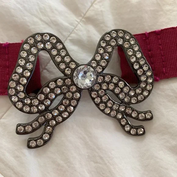 A COLLECTION OF 3 TIE BELTS - FLOWER, BOW, POLKADOT - Picture 4 of 5